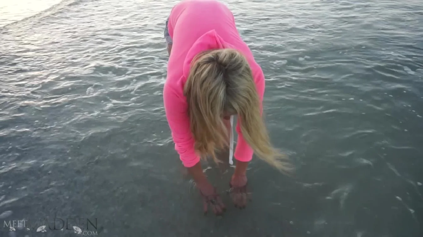 Preview of MeetMadden On The Beach XXX